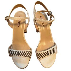 Ditto Strappy Heeled Sandals Women’s Size 38 White Minimalist Summer Heels